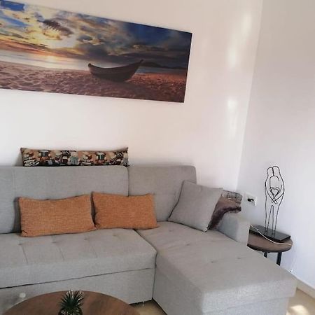 Views, Family & Private Parking In Alto Albayzin Apartment Granada Exterior photo
